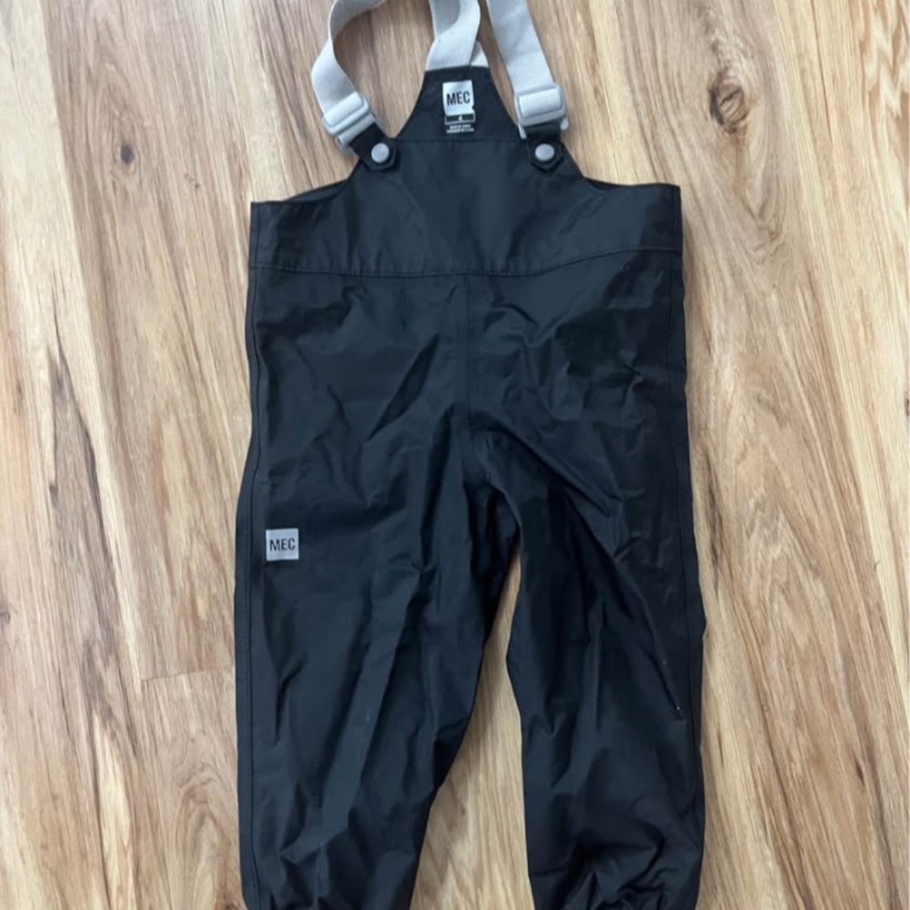 MEC Kids Black Rainproof pants